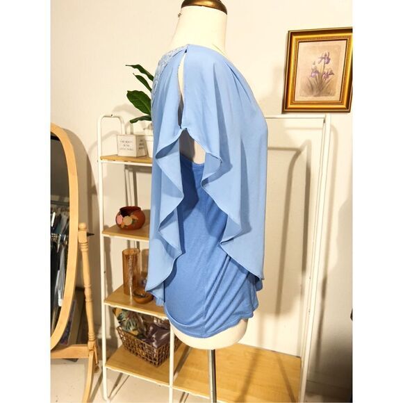 Soft Peacock Boho Crochet Flowy Blouse - Picture 4 of 5